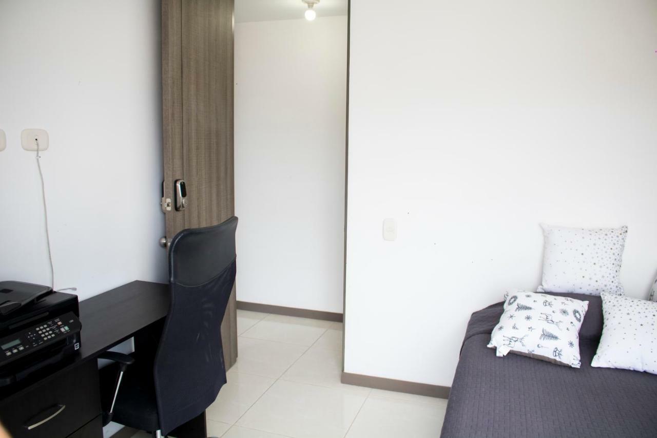 Apartamento Granate Pereira Bagian luar foto