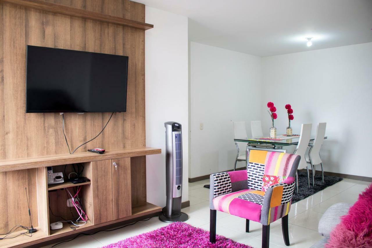 Apartamento Granate Pereira Bagian luar foto